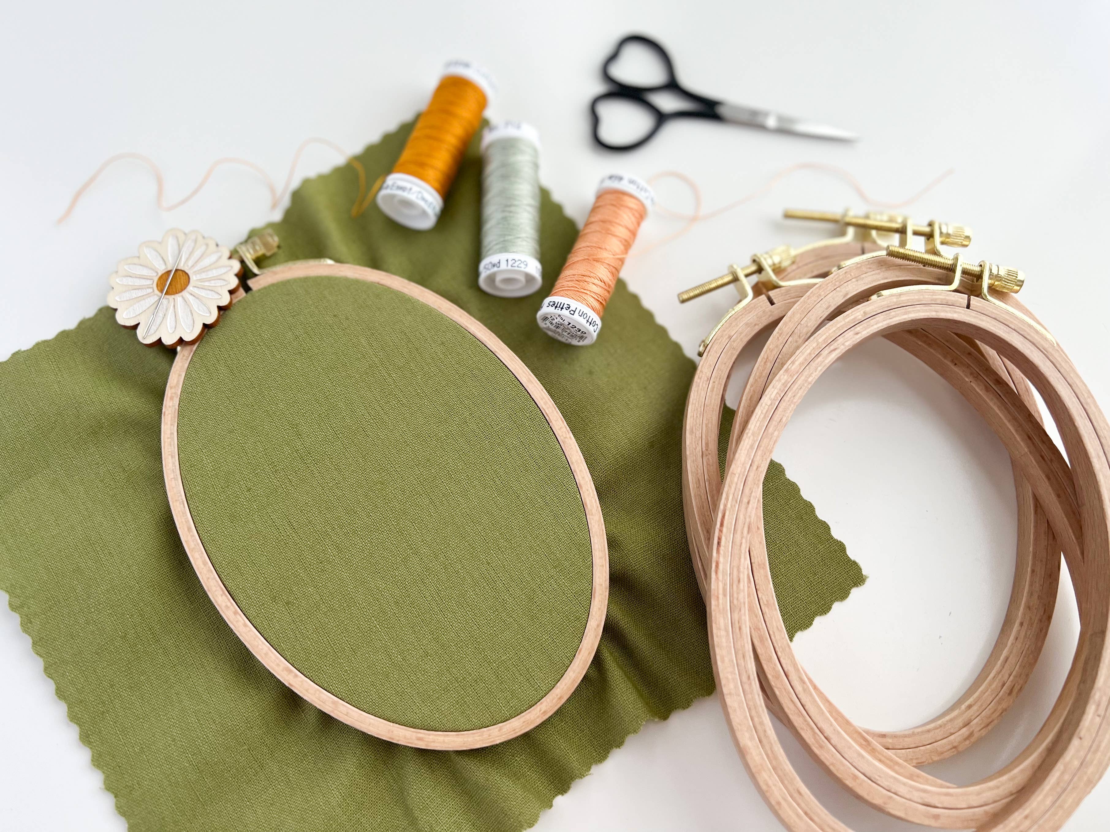 Round Beechwood Embroidery Hoops