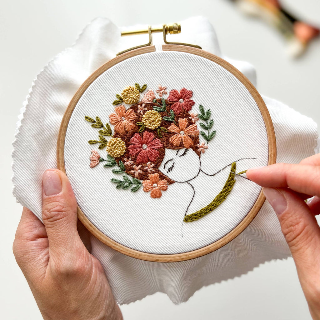 Round Beechwood Embroidery Hoops